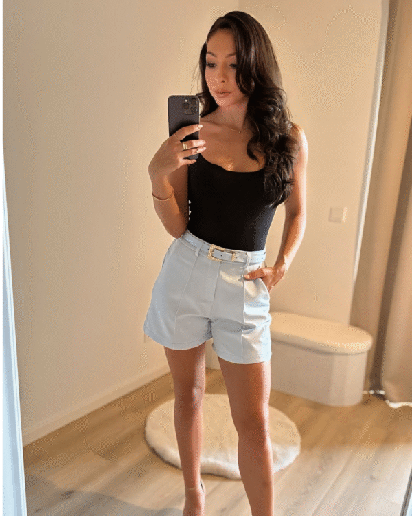 Premium Stretch-Shorts mit Gürtel-blau