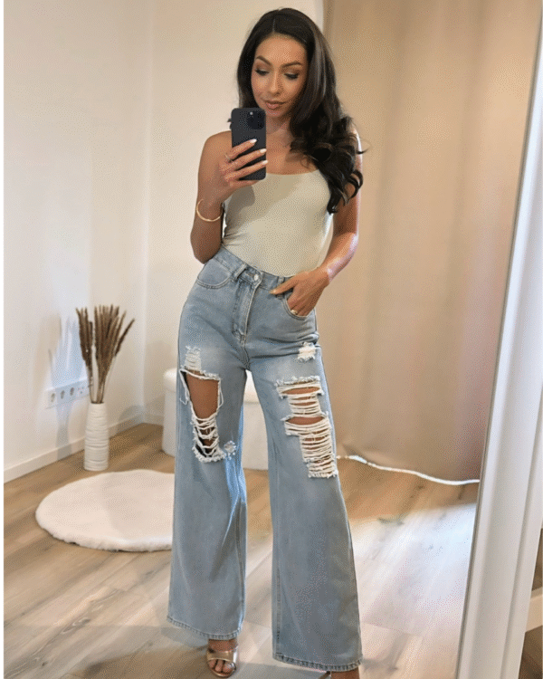 Stretchige Push-Up- Hose mit Wide-Leg