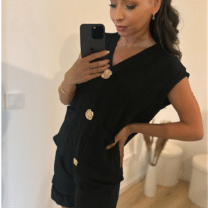 Zweiteiliges Shorts-Set mit goldenen Knöpfen-Schwarz